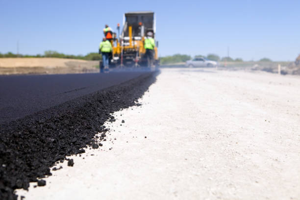 Best Driveway Paving Contractor  in Killian, LA